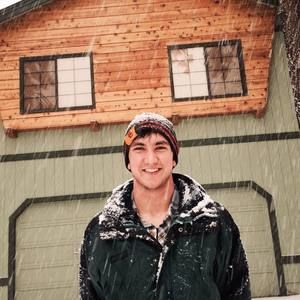 Meet your Posher, Zachary